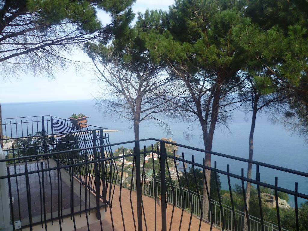 Alba Tra I Pini B&B Cefalù Kültér fotó