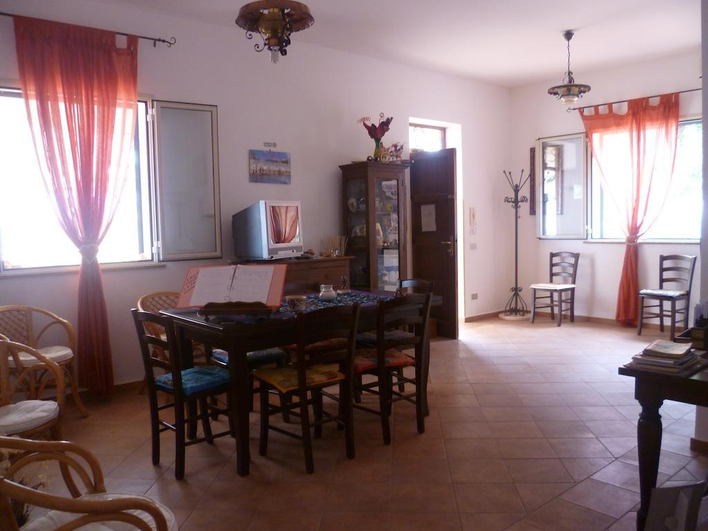 Alba Tra I Pini B&B Cefalù Kültér fotó